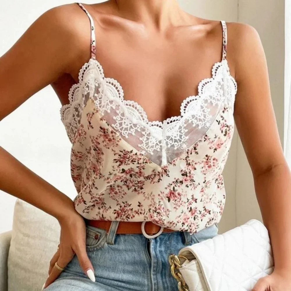 Boho Floral Print Lace Trimmed Cami Top - Picture 6 of 6